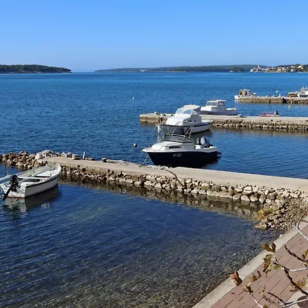 Seaside House For Families With Children Barbat, Rab - 22294 Ραμπ