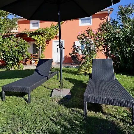 Seaside House For Families With Children Barbat, Rab - 22294