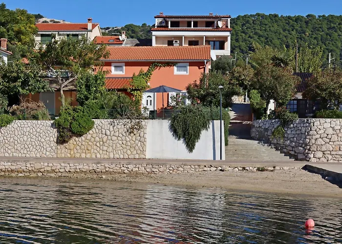 Vakantiehuis Seaside House For Families With Children Barbat, Rab - 22294